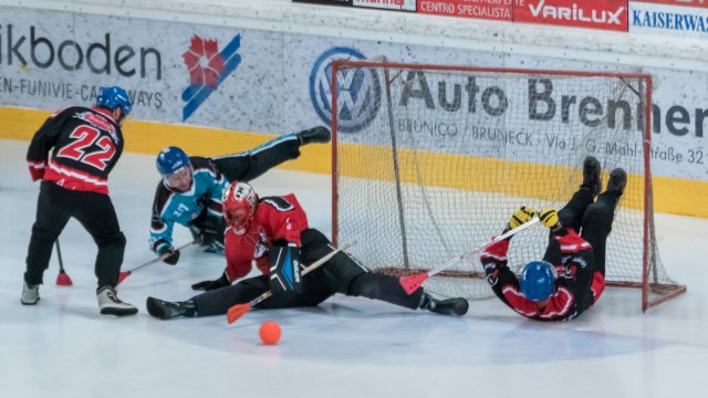 Halbfinal-Hinspiel: BB - Sharks 0:2